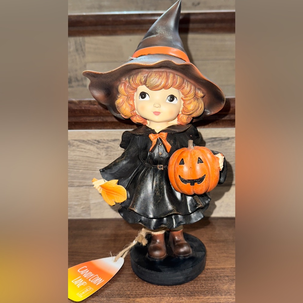Cute 🥰 Red Curly Hair Girl Witch 🧙‍♀️ Halloween Figure by  Candy Corn Lane - New